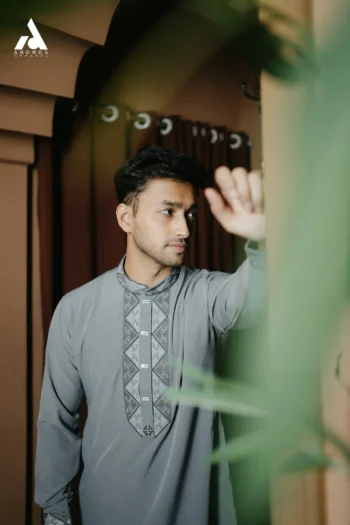 Luxury Texture Fabric Embroidery Panjabi - Light Ash