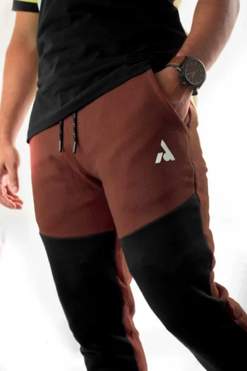 𝐀𝐧𝐨𝐦𝐨𝐬 𝐒𝐢𝐠𝐧𝐚𝐭𝐮𝐫𝐞 𝐉𝐨𝐠𝐠𝐞𝐫𝐬- 𝐌𝐚𝐫𝐨𝐨𝐧/𝐁𝐥𝐚𝐜𝐤